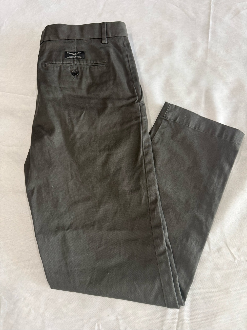 Banana Republic Men's Charcoal Chinos